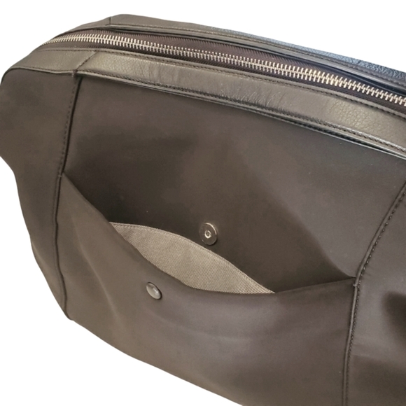 COLE HAAN Large Grandseries Black Neoprene Weekender Shoulder Bag/Tote/Duffle - Picture 10 of 15